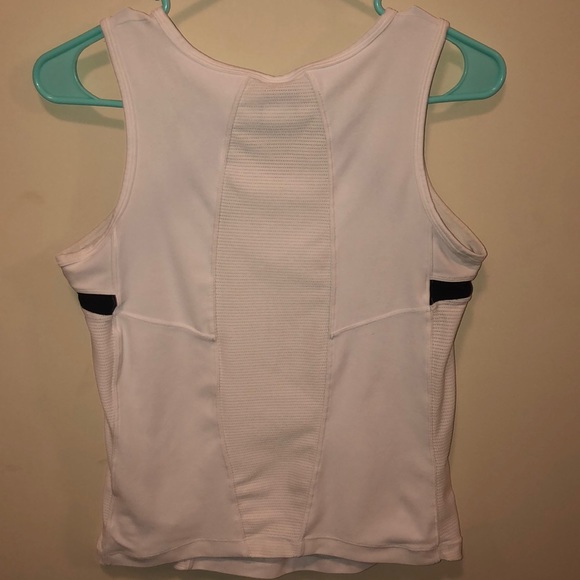 Nike Workout Top! - Picture 4 of 5